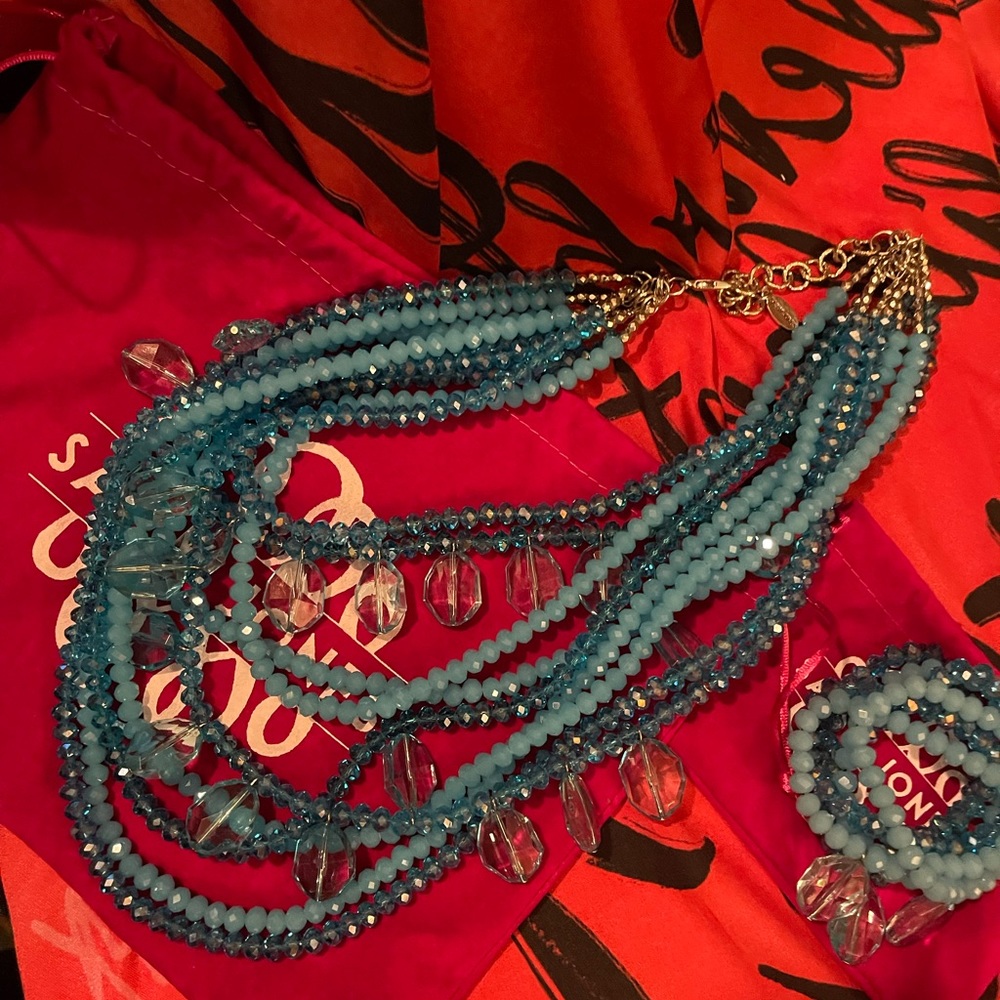 SJ necklace and bracelet